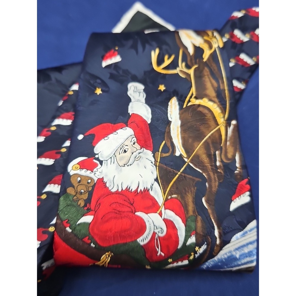Christmas Necktie Tie Mens 100% Silk USA Made Reindeer Santa Sleigh Vintage